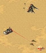 指挥小飞机攻击的莉娜